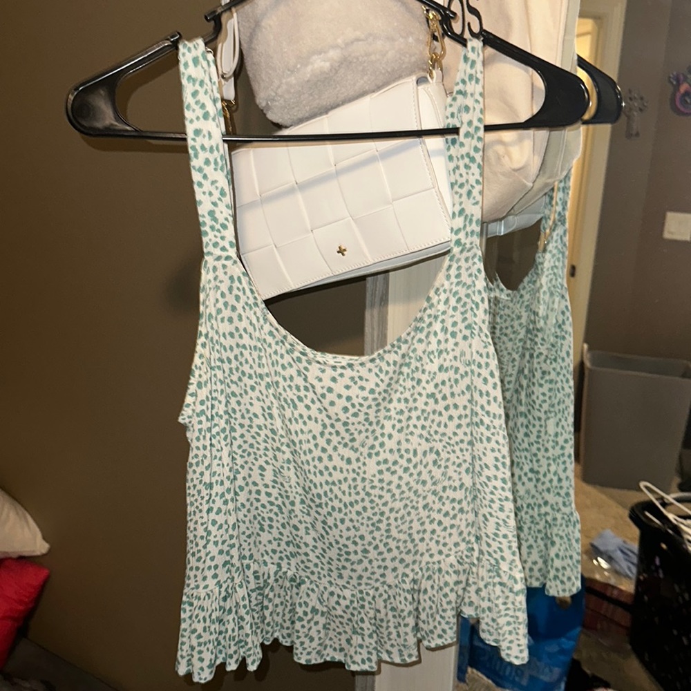 dotted tank